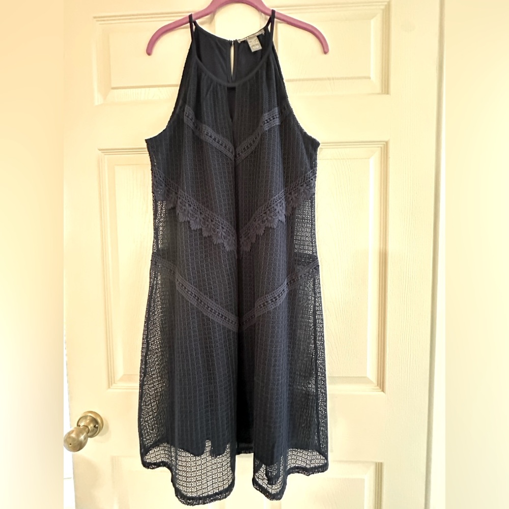 Elegant Navy Lace Dress